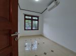 thumbnail-disewakan-rumah-5-kamar-tidur-di-bukit-cinere-indah-4